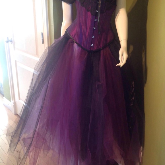 Corset steel-boned underbust in purple satin - Picture 6 of 6